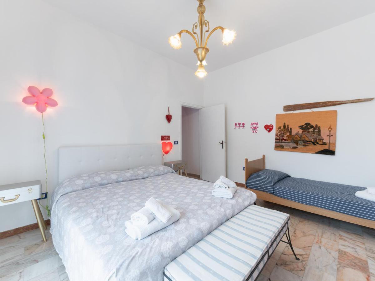 Flaminia Bright & Roomy Apartment Pesaro Buitenkant foto